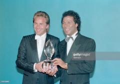 People's Choice Award 1985.jpg
