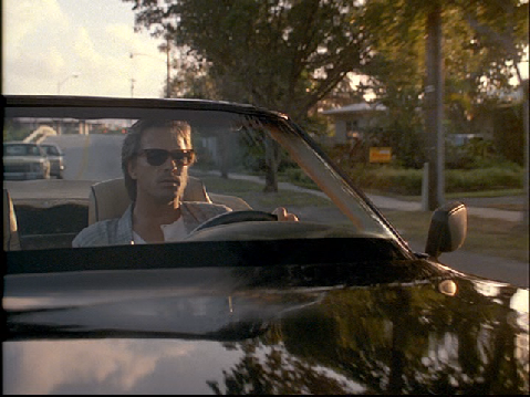 Yankee Dollar - Episode screenshots - The Miami Vice Community